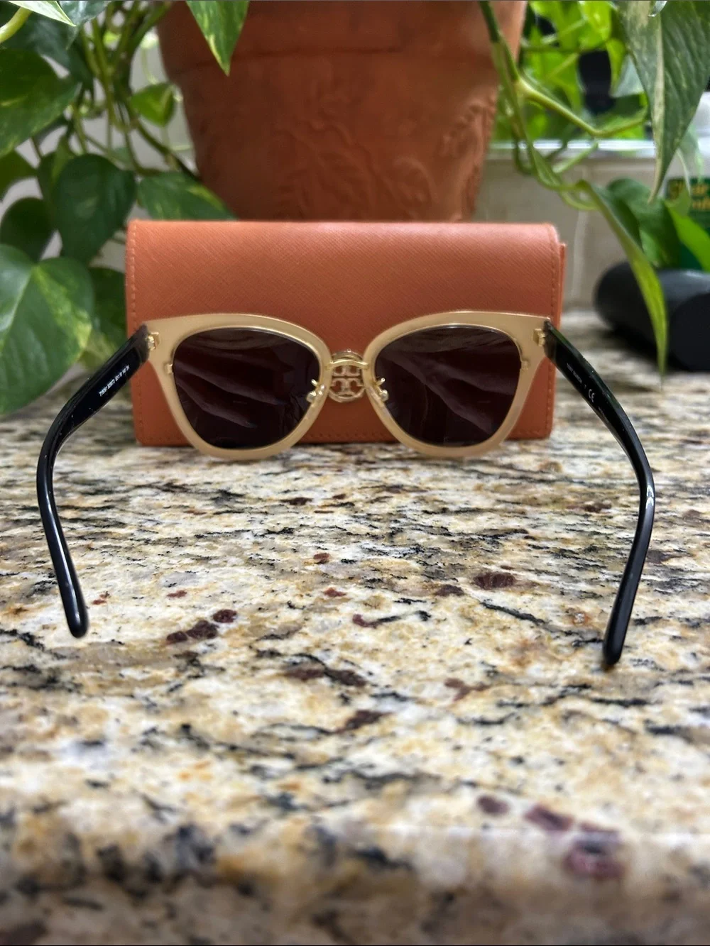 Tory Burch Black and Gold Cat-Eye Sunglasses with TB case